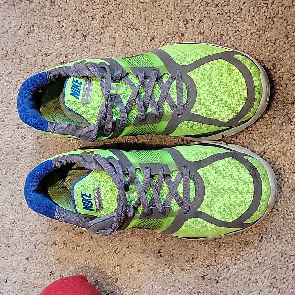 Men's Nike shoes
